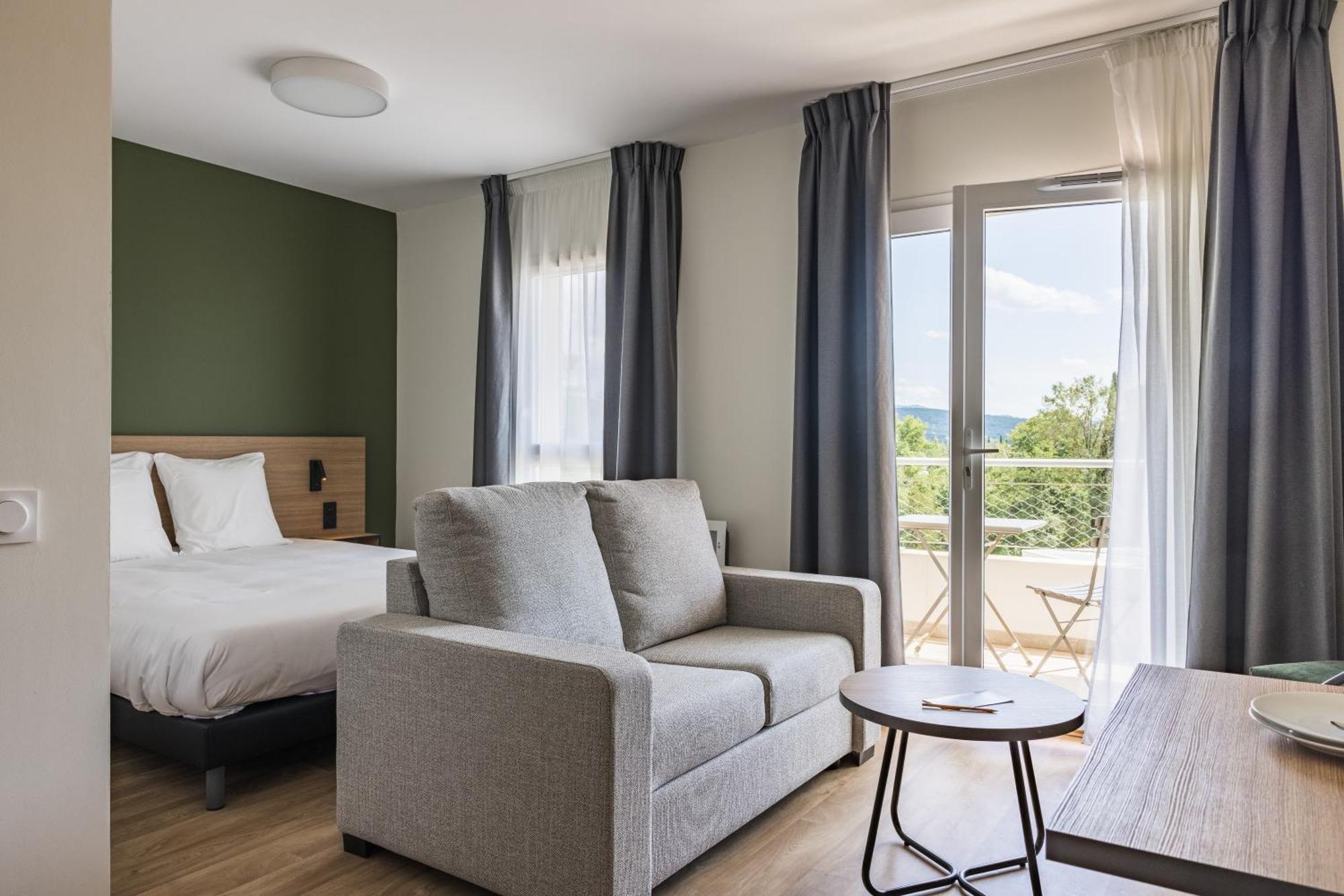 Hotel Des Thermes Des Fumades Allegre Les Fumades 외부 사진