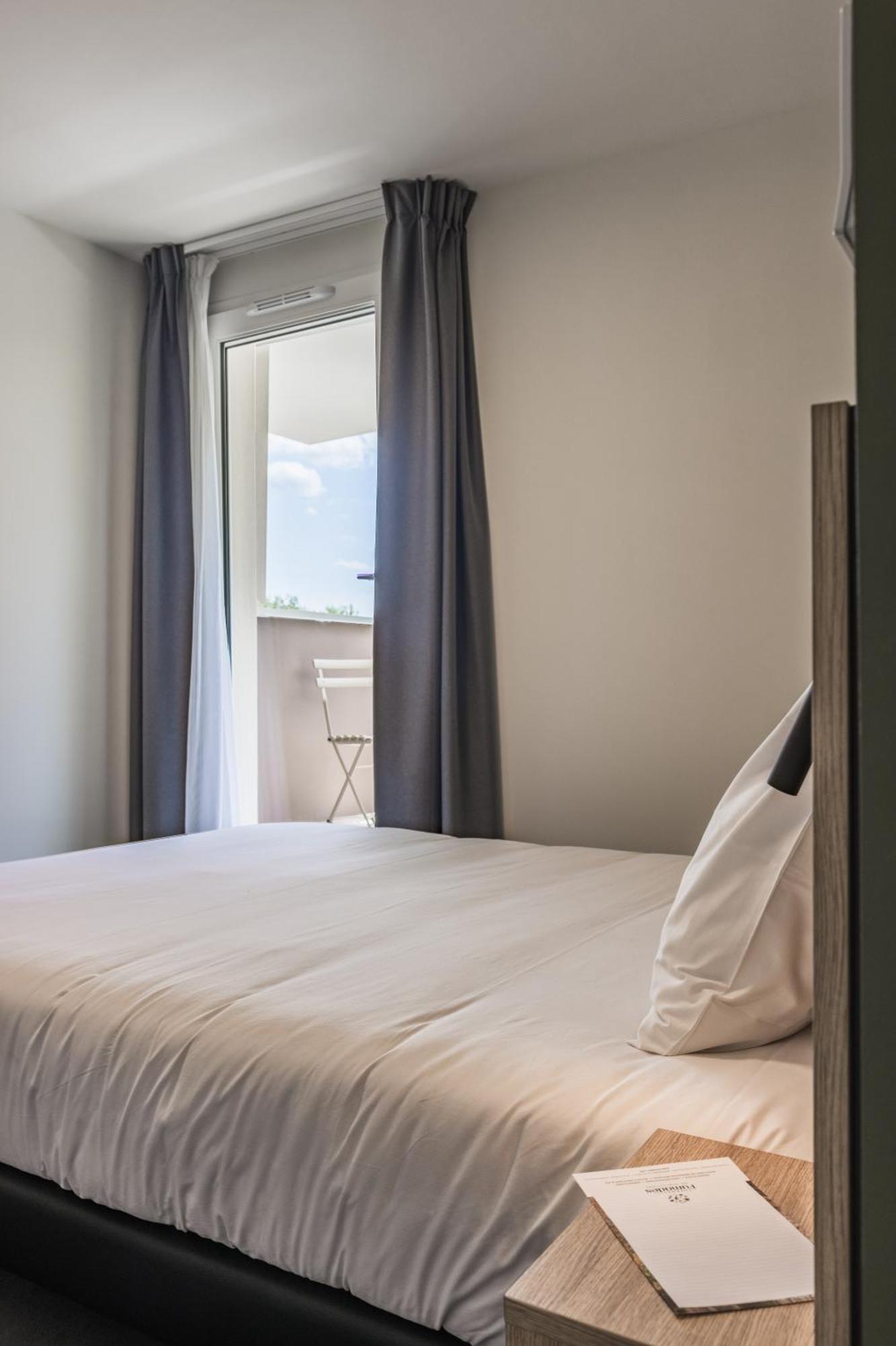 Hotel Des Thermes Des Fumades Allegre Les Fumades 외부 사진